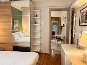 1 habitación, tabla de planchar con plancha, wifi y ropa de cama 
