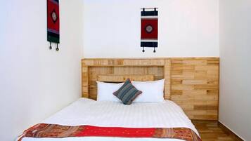 Deluxe Double Room, Patio, City View | Desk, free WiFi