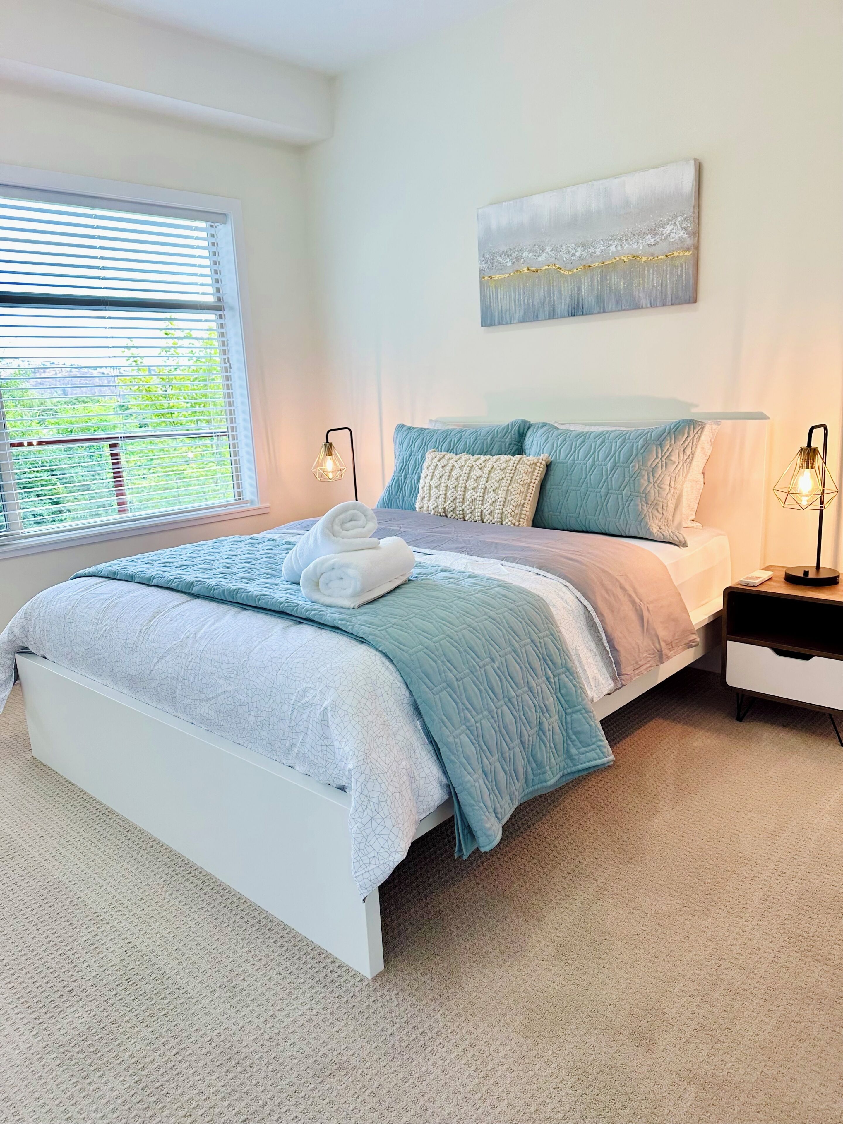 2 chambres, fer et planche à repasser, Wi-Fi gratuit, draps fournis