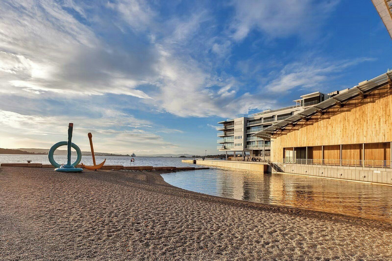 Strand
