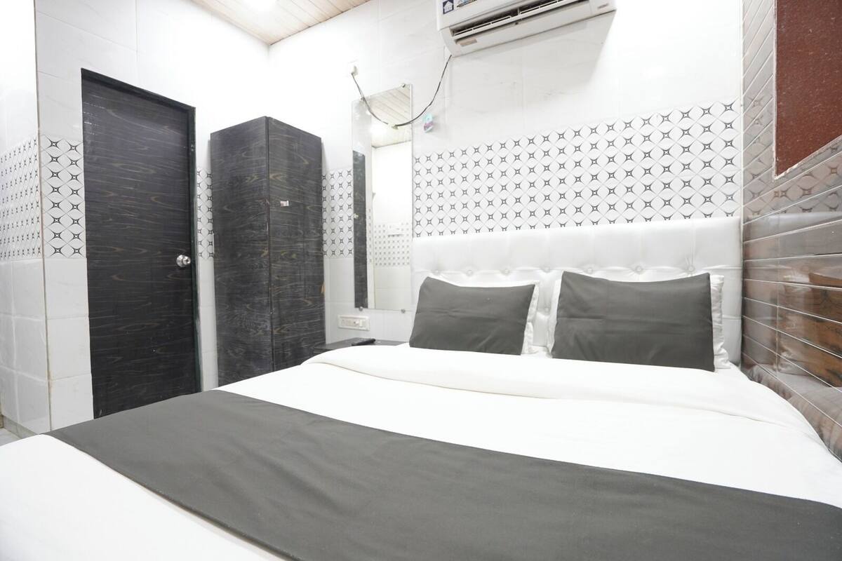 Classic Double Room | Free WiFi