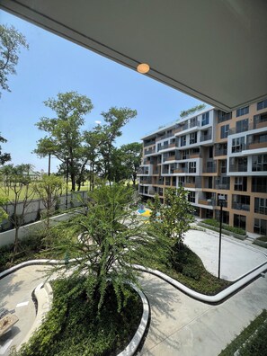 Comfort Condo, Kitchenette, Garden View | Property grounds - Skypark Celeste Laguna Residences - WSLS (Choeng Thale)