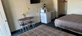 Double Queen Room|Murdo SD
