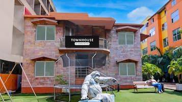 House | Property grounds