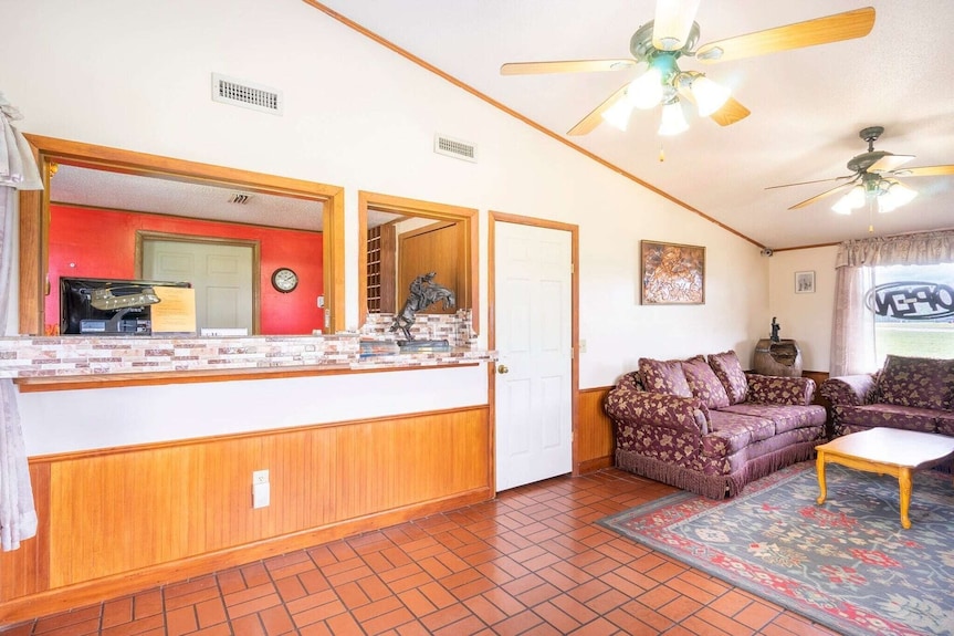2 Full Beds | \Tdaleville Al - Alabama