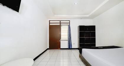 Luxury Deluxe DBL Retreat W/ Free WiFi and Parking