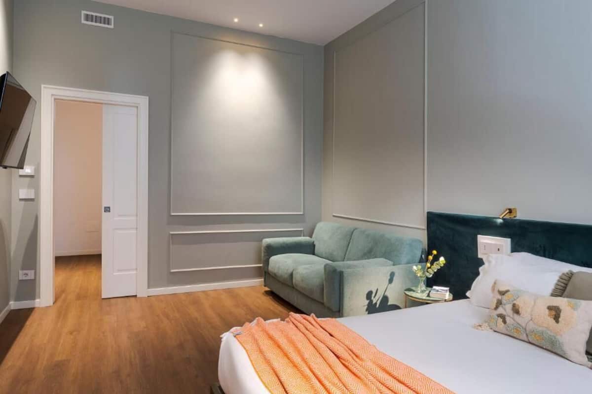 Apartment | In-room safe, soundproofing, iron/ironing board, WiFi (free)