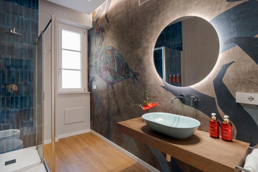 Appartamento, vista cortile | Bagno | Pantofole
