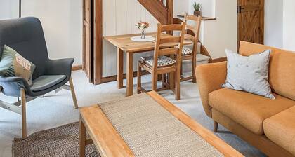 Bridge Cottage - UKC9516
