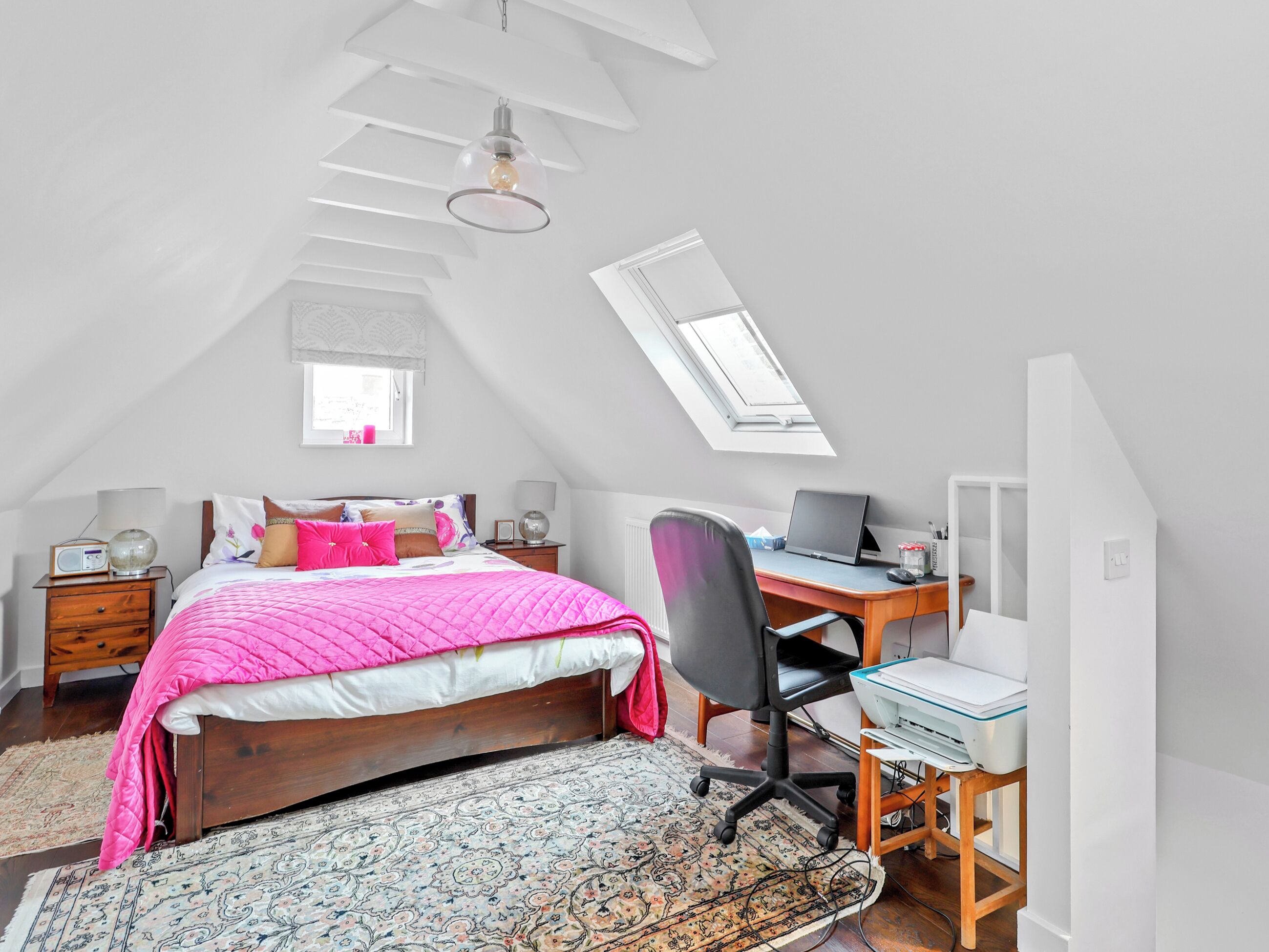 6 bedrooms, free WiFi