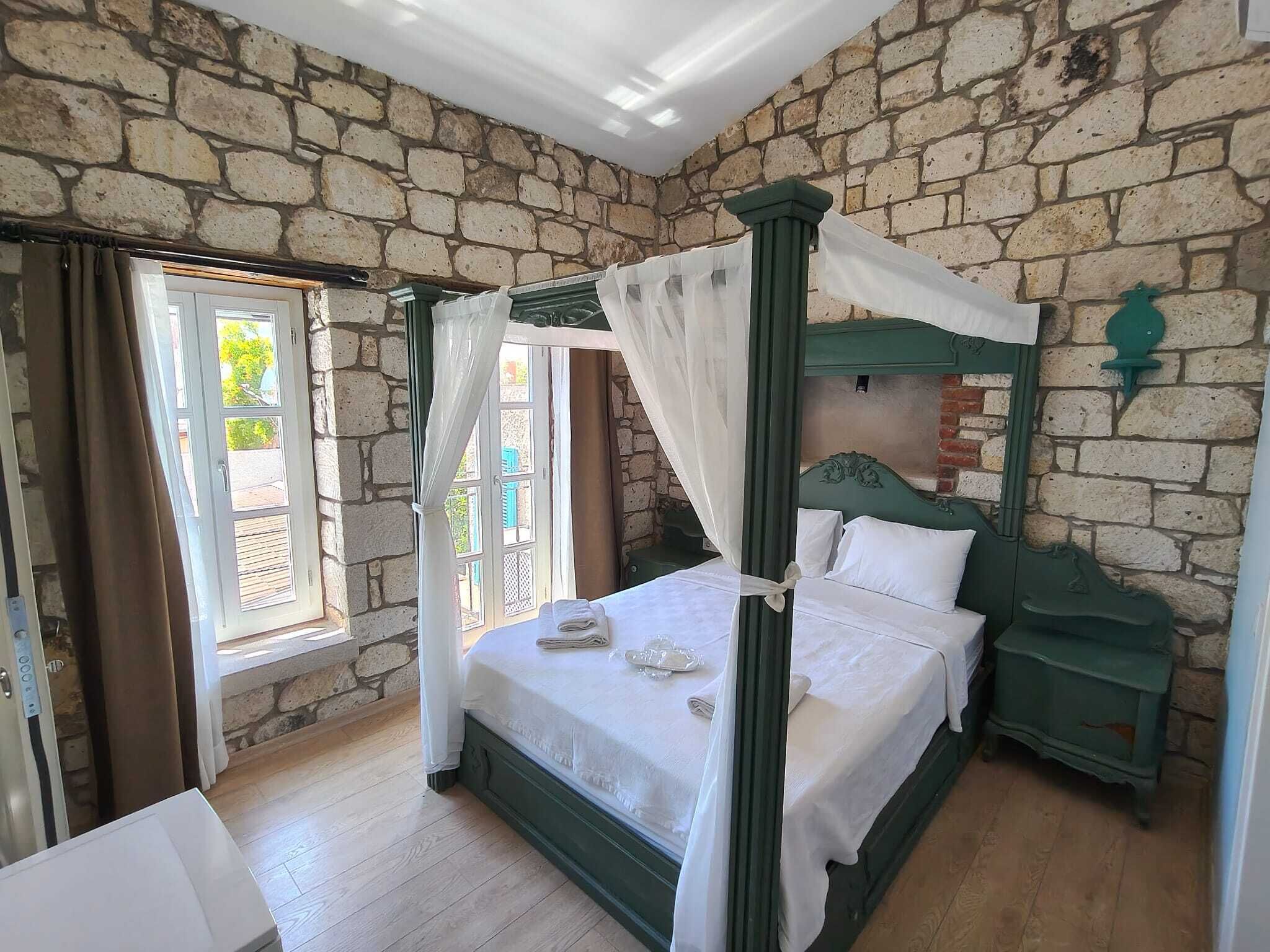 Deluxe-Zimmer, Blick auf den Innenhof | Kostenloses WLAN