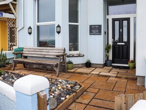 Exterior detail - 7 bedroom accommodation in Criccieth (Criccieth)
