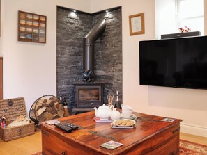 Interior - 3 bedroom accommodation in Cheddar (Cheddar)