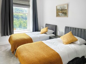 Free WiFi - 3 bedroom accommodation in Rivelin Valley (Rivelin Valley)