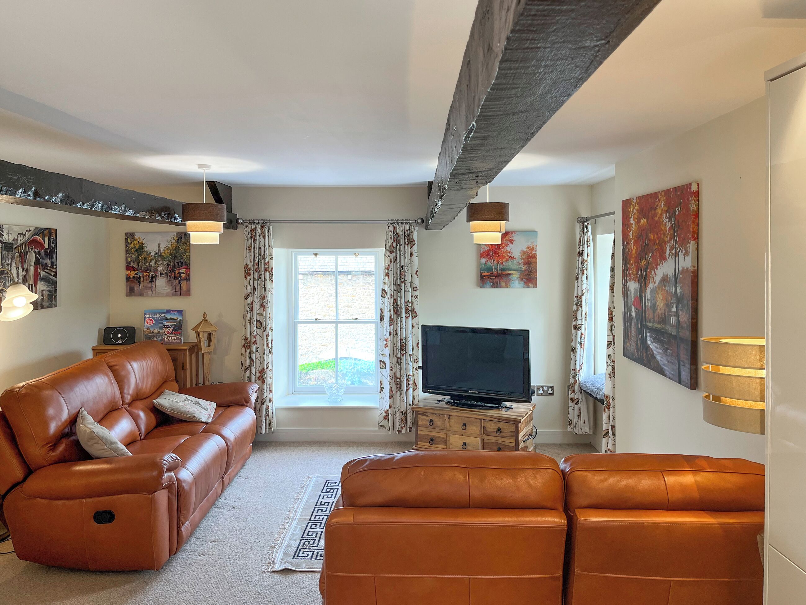 2 Bedroom Accommodation In Barnard Castle - Barnard Castle