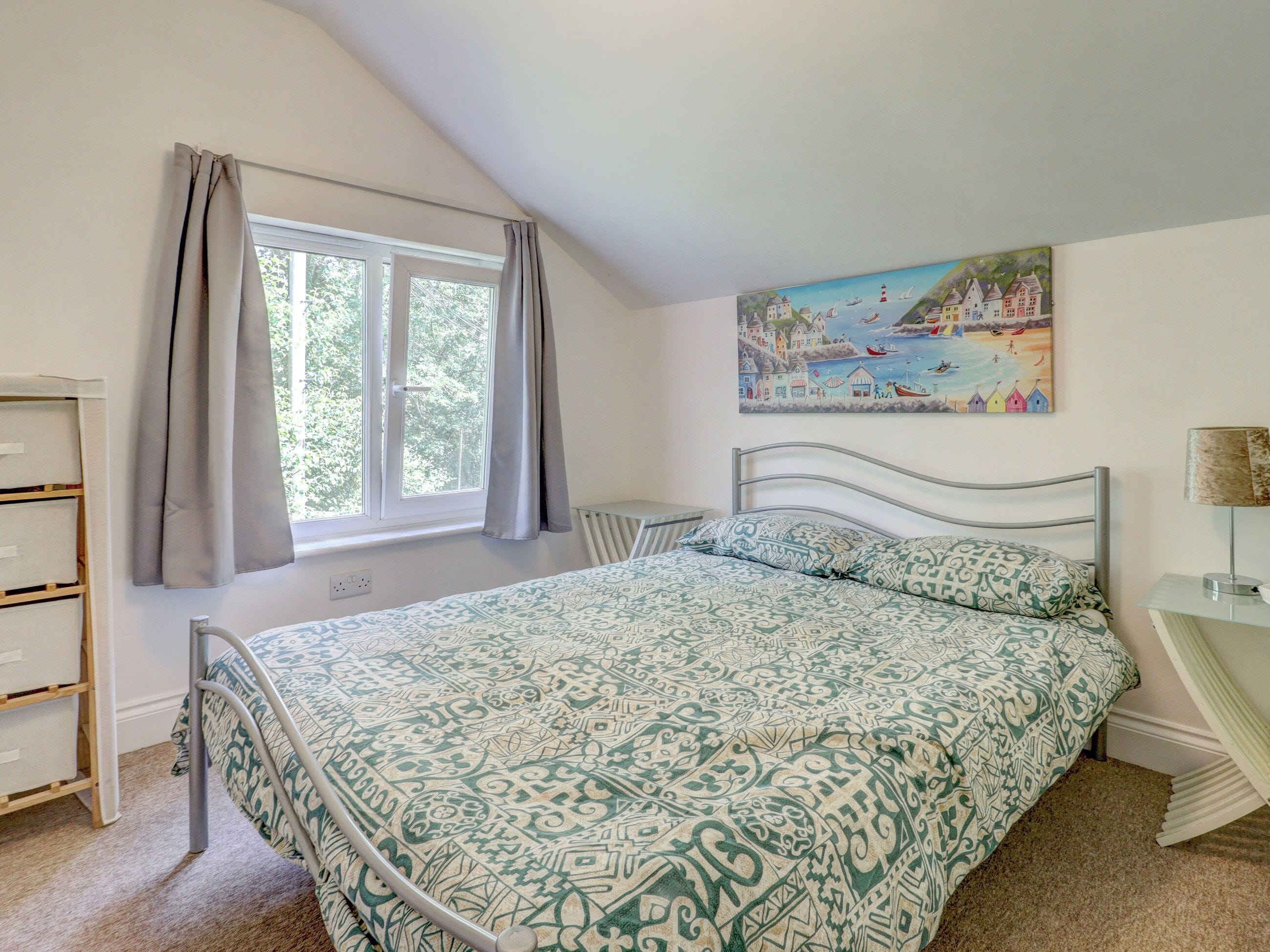 2 bedrooms, WiFi (free), bed sheets