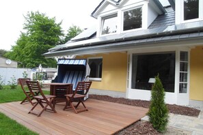 Outdoor dining - Apartment mit Strandkorb in Ückeritz (Seebad Ueckeritz)