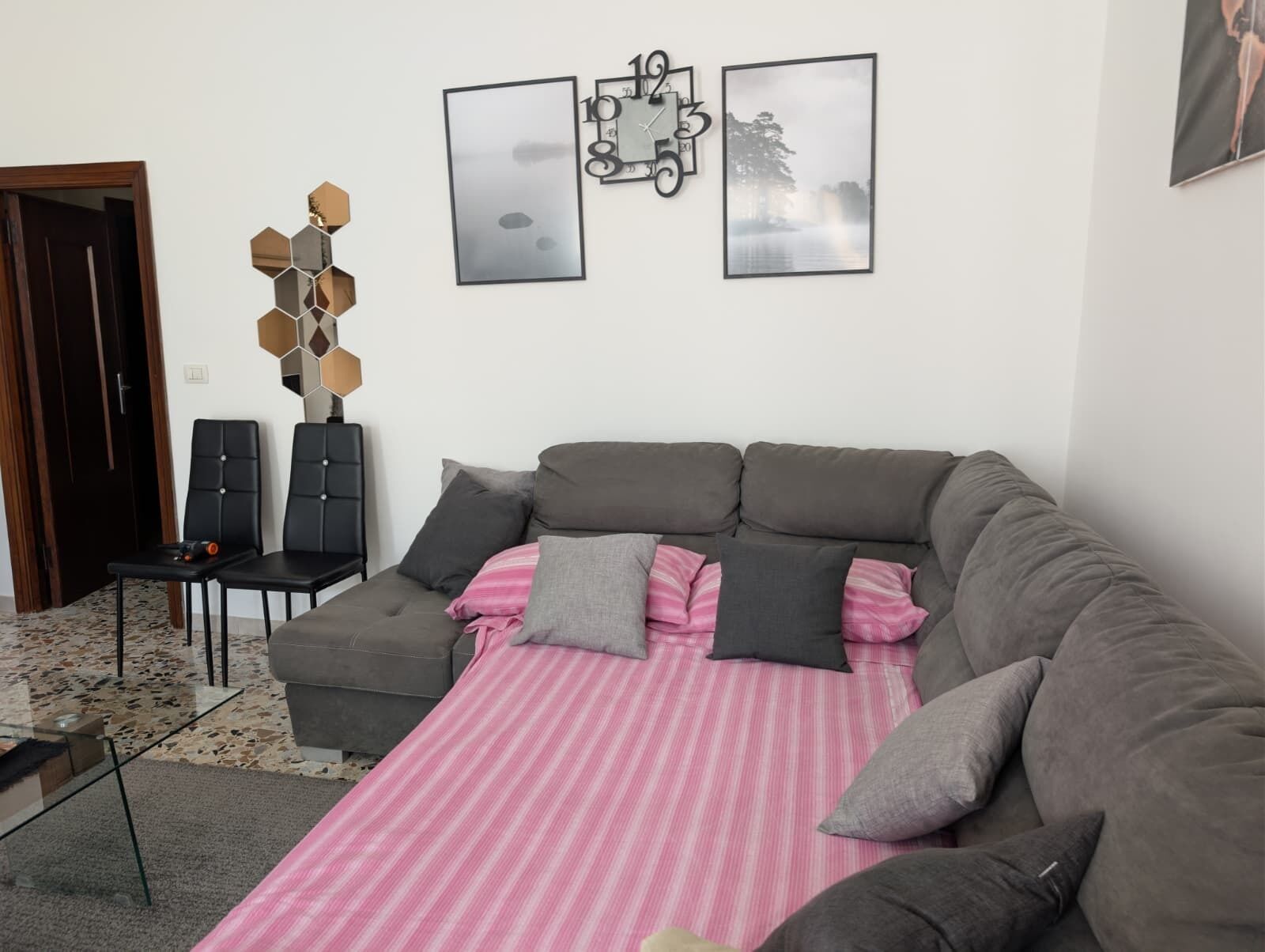 1 chambre, accès Internet, draps fournis