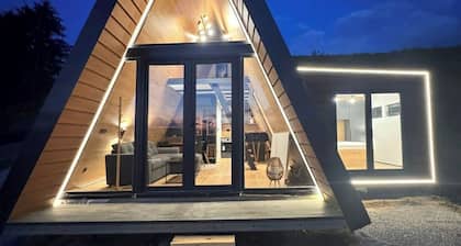 View Retreat - Cozy 2-bedroom cottage in nice Visoko with AC and floor heating