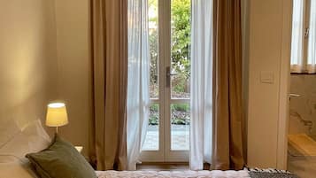 1 habitación, wifi y ropa de cama