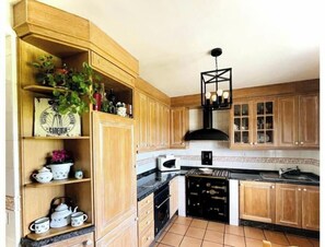 Private kitchen - Abeluga... (Gijón)