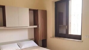 Room - Apartment by the Sea (Marina di Davoli)