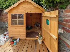 Property grounds - 3 bedroom accommodation in Pakefield (Pakefield)