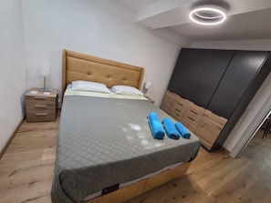 1 Schlafzimmer, Bügeleisen/Bügelbrett, Internetzugang