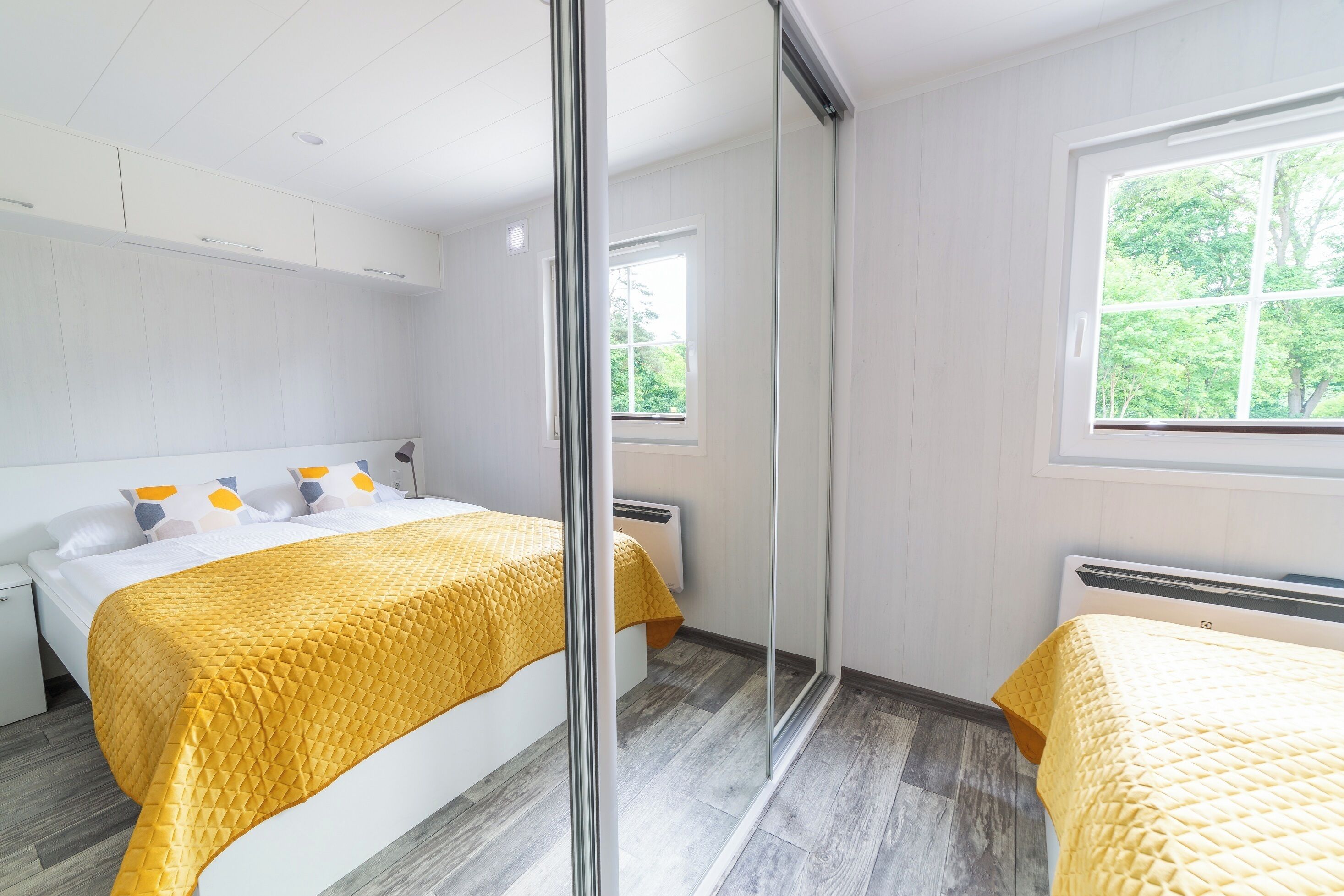 Chalet Comfort, pemandangan taman | Tirai kedap cahaya dan setrika/meja setrika