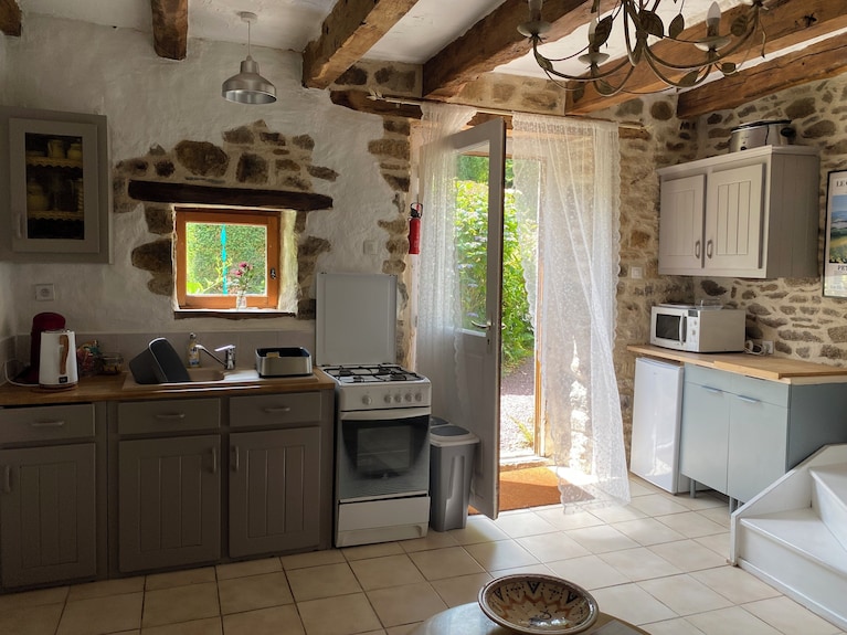 Evasion Gîte Breton Traditionnel De Qualité à Gomené Wren 1 Chambre - Merdrignac