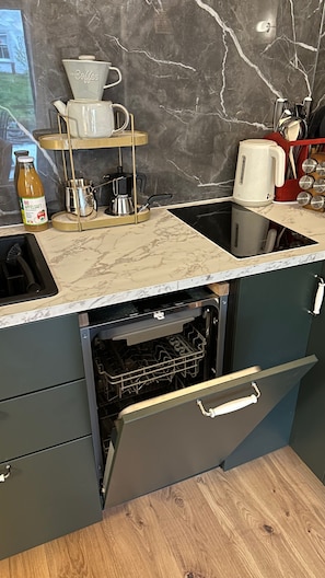 Private kitchen - Villa Barka – 5-Star Vacation Rental in the Bavarian Forest Near the National Park (Eppenschlag)
