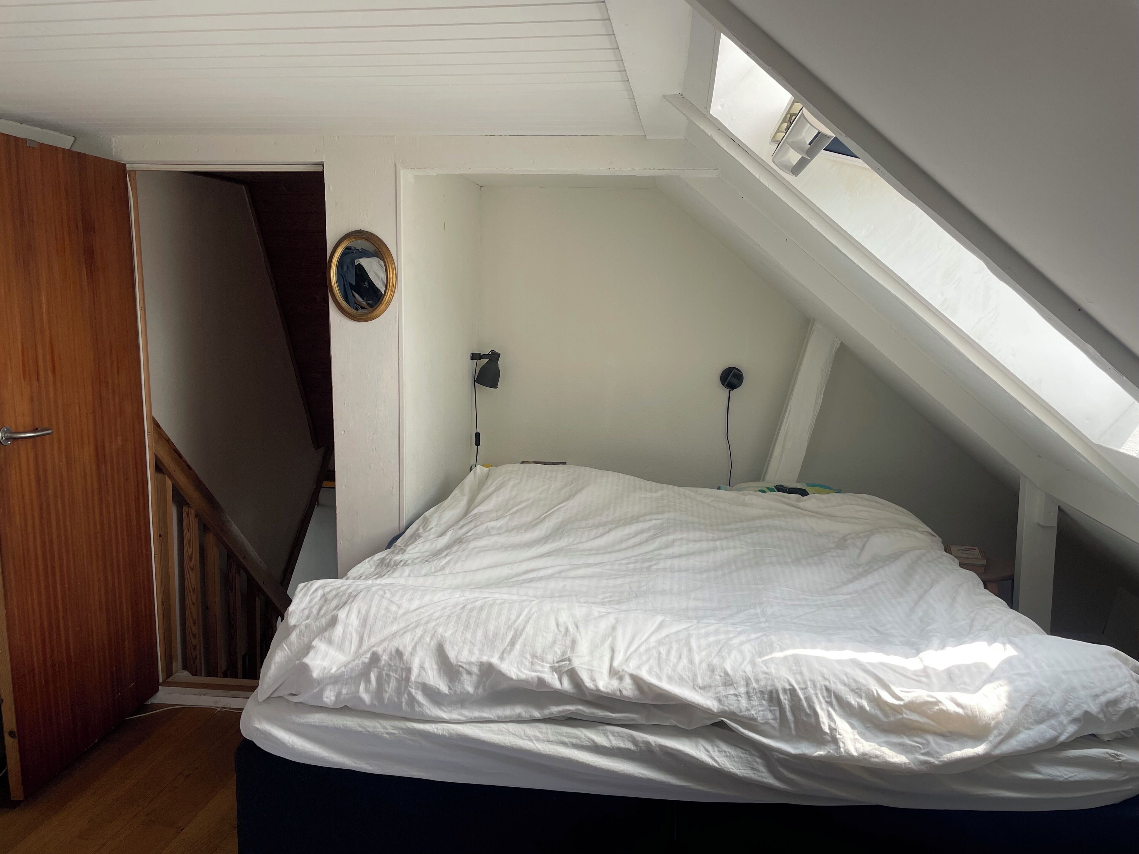 3 chambres, fer et planche à repasser, Wi-Fi, draps fournis