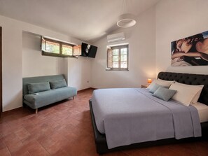 Wi-Fi de cortesia, roupa de cama