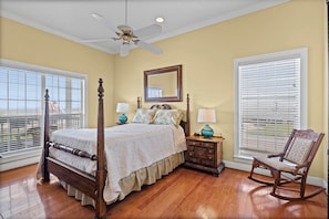 Iron/ironing board, free WiFi, bed sheets - Gulf View Canal Front Home, Steps to St. Stephen’s Gulf Beach (Dauphin Island)