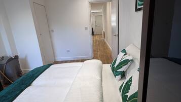 Deluxe Double Room | Free WiFi