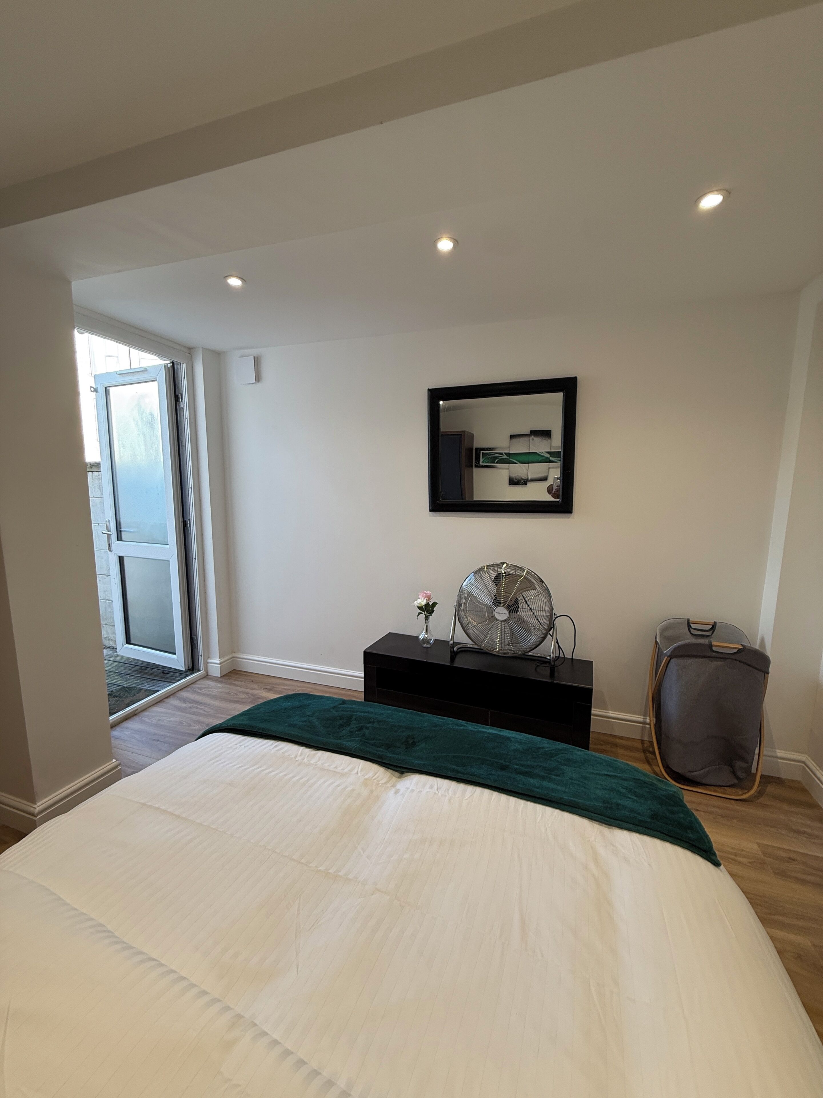 Deluxe Double Room | Free WiFi