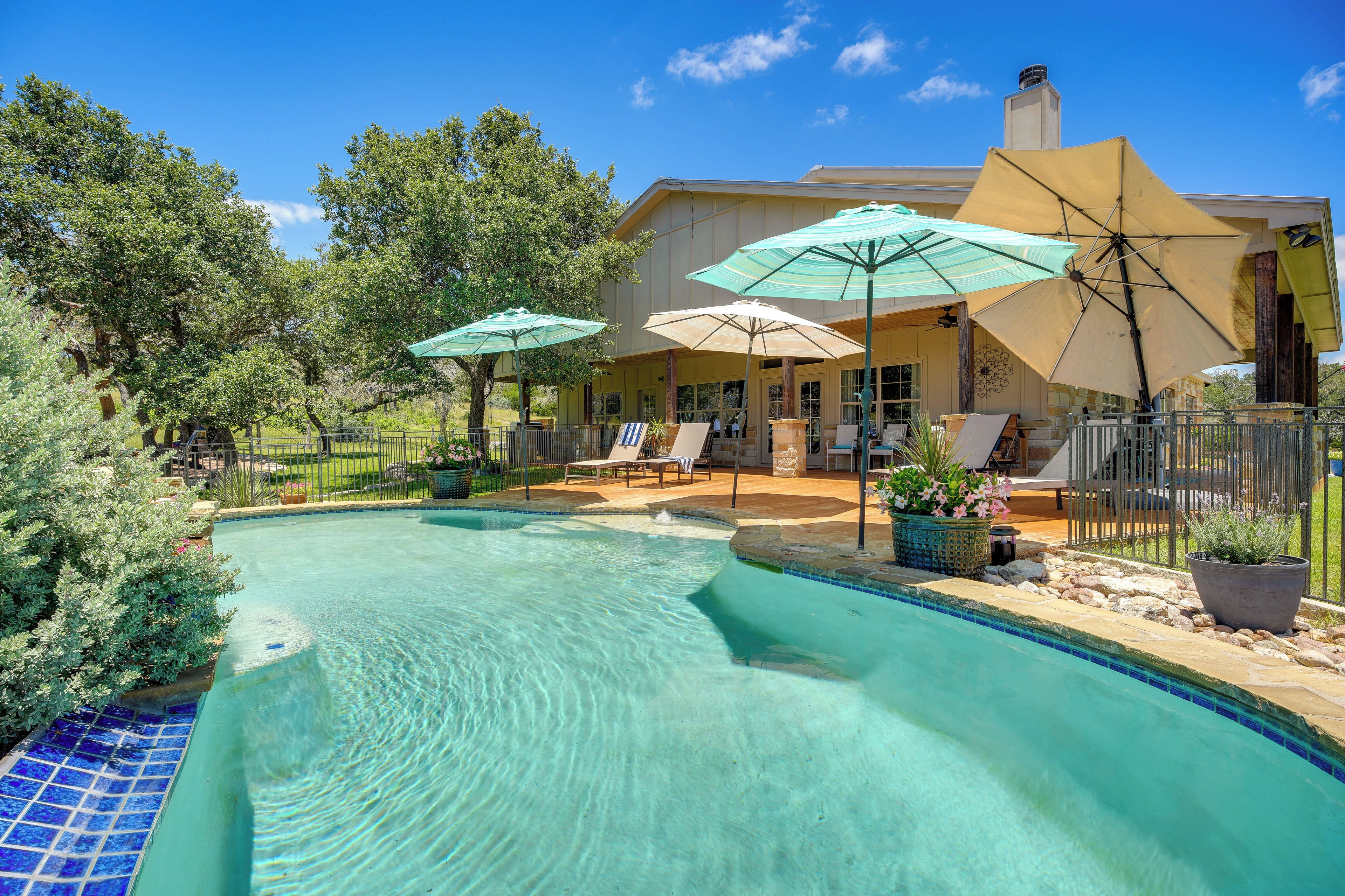House (3 Bedrooms) | Front of property