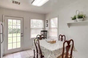House (3 Bedrooms) | Interior - 3 Mi to Fort Sill! Family Retreat w/ Fenced Yard (Lawton)