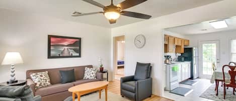 House (3 Bedrooms) | Front of property