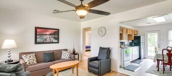3 Mi to Fort Sill! Family Retreat w/ Fenced Yard