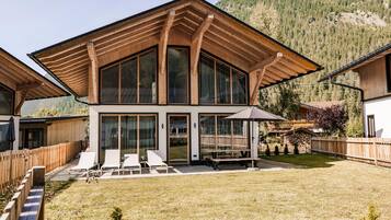 House | Exterior