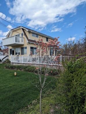 Exterior - Charming 3 Bedroom Home in Spring Lake (Spring Lake)