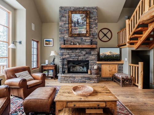 7 Mountain Home 4 Bedroom Home