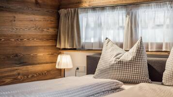 Chalet | 3 bedrooms, individually furnished
