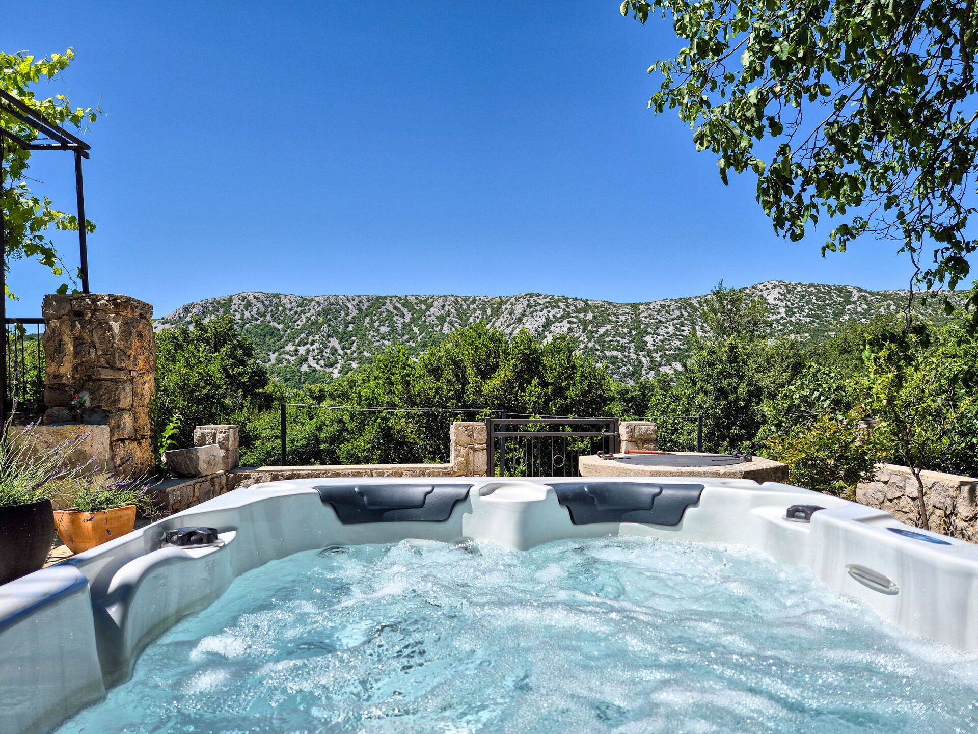 Piscine, Zone Résidentielle, Thermes, Recours, Composite, Loisir, Biens, Gazon Artificiel, Hacienda, Villa