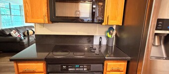 Home Sweet Home 4-bedroom 2 bath in Wichita Falls and close to lake activities