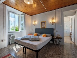 Free WiFi - Beautiful private villa with private pool, WIFI, TV, patio, pets allowed and panoramic view (Ponzone)