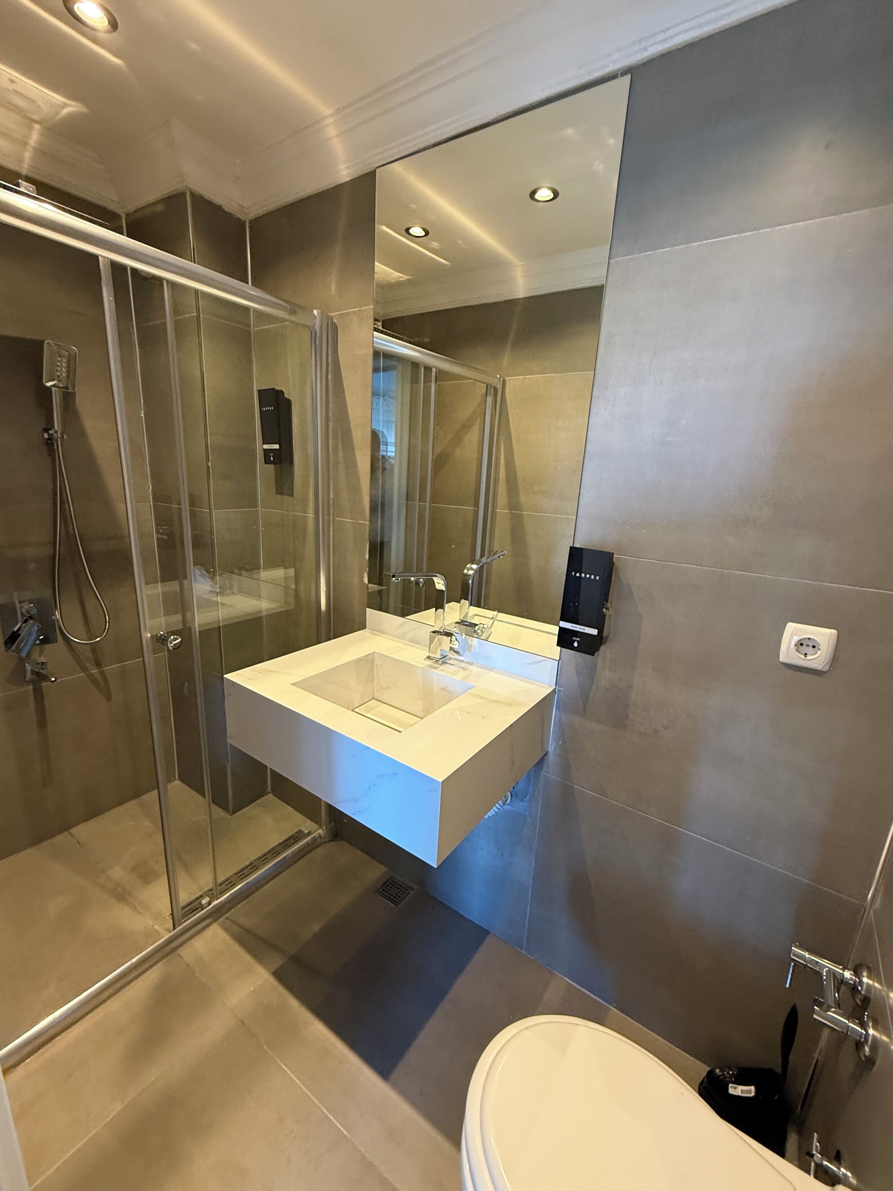 Comfort Room, Lanai, Sea View | Bathroom | Free toiletries, soap, shampoo, toilet paper