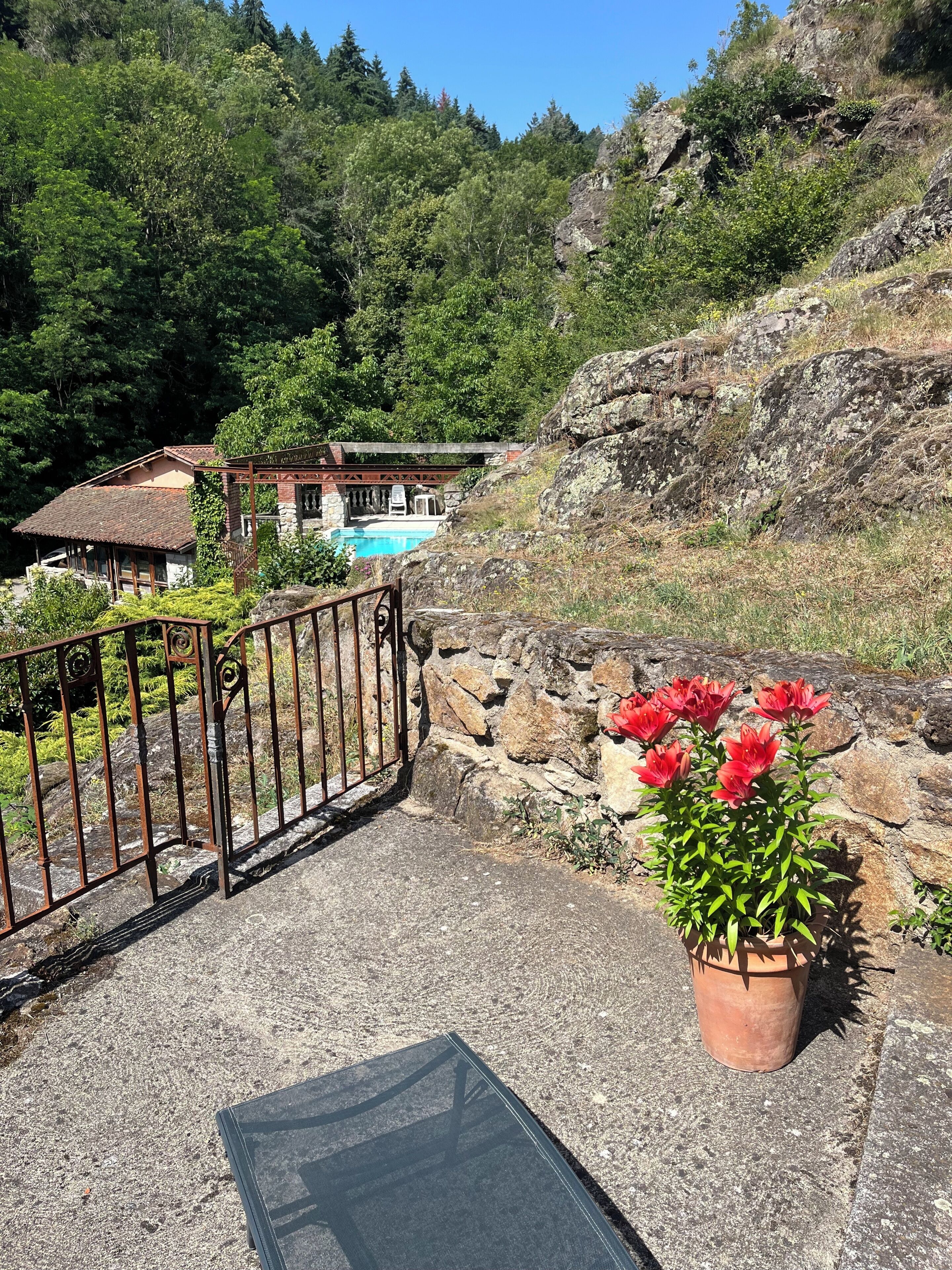 Enceinte de l’hébergement