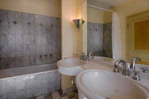 Apartment | Bathroom - Ferienwohnung in Damerow auf Usedom (Koserow)